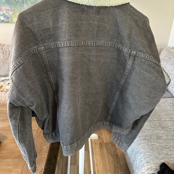 Jean jacket - Picture 2 of 3